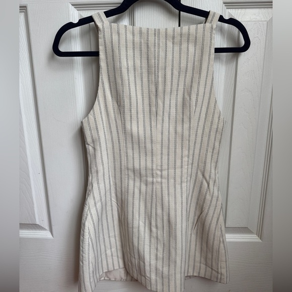 NWT Boohoo Pinstripe Vest - Picture 3 of 5